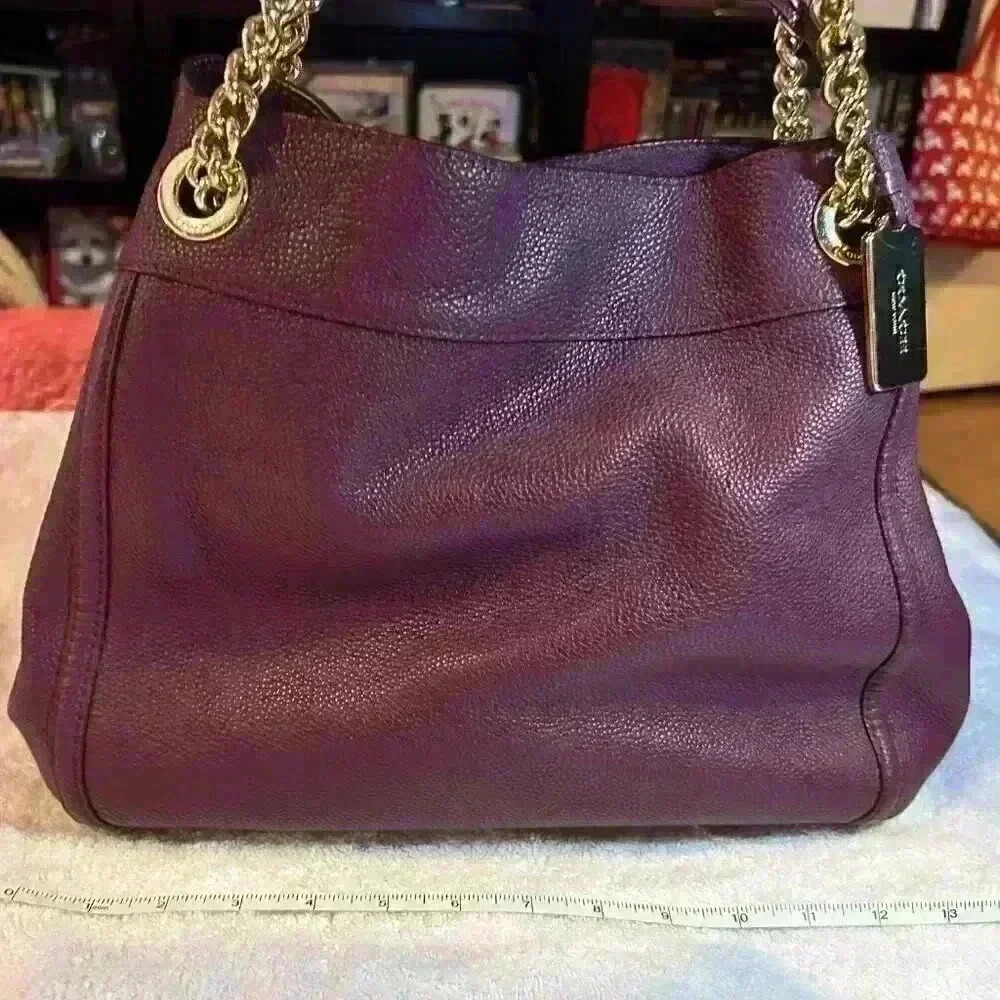 Coach Turnlock Edie Shoulder Bag - Picture 10 of 13